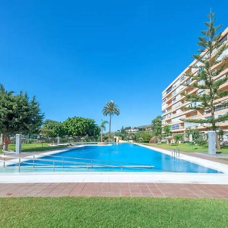 Apartamento La Torre 1337 Precioso, Moderno Y Con Piscina Torremolinos Dış mekan fotoğraf