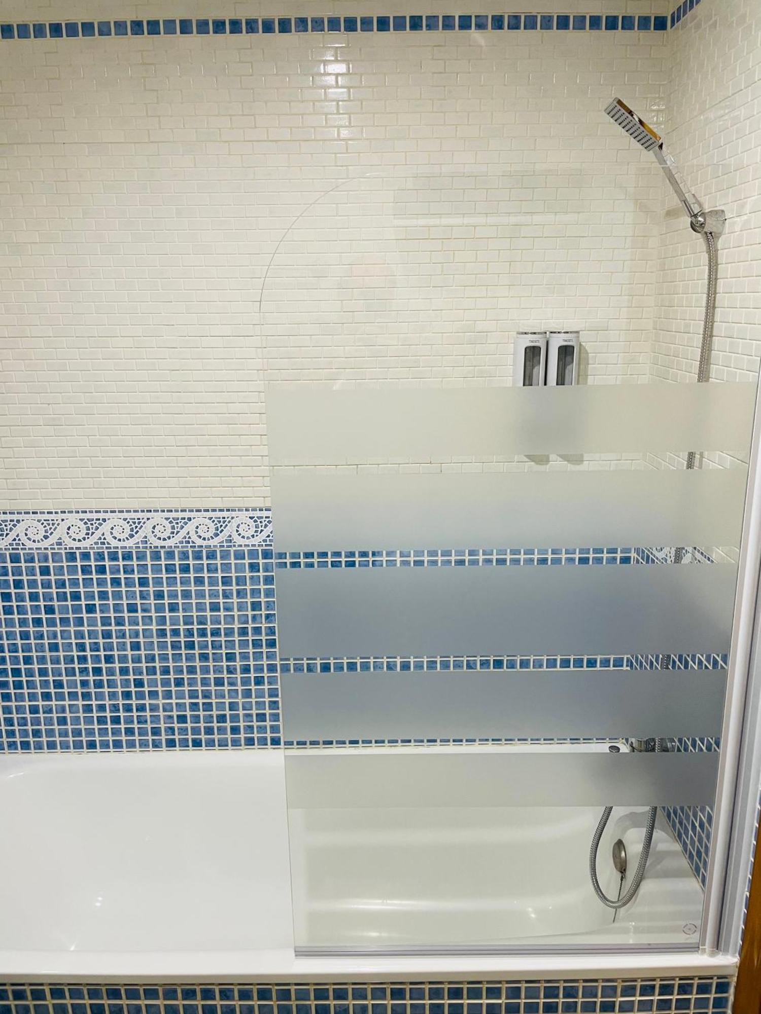 Apartamento La Torre 1337 Precioso, Moderno Y Con Piscina Torremolinos Dış mekan fotoğraf