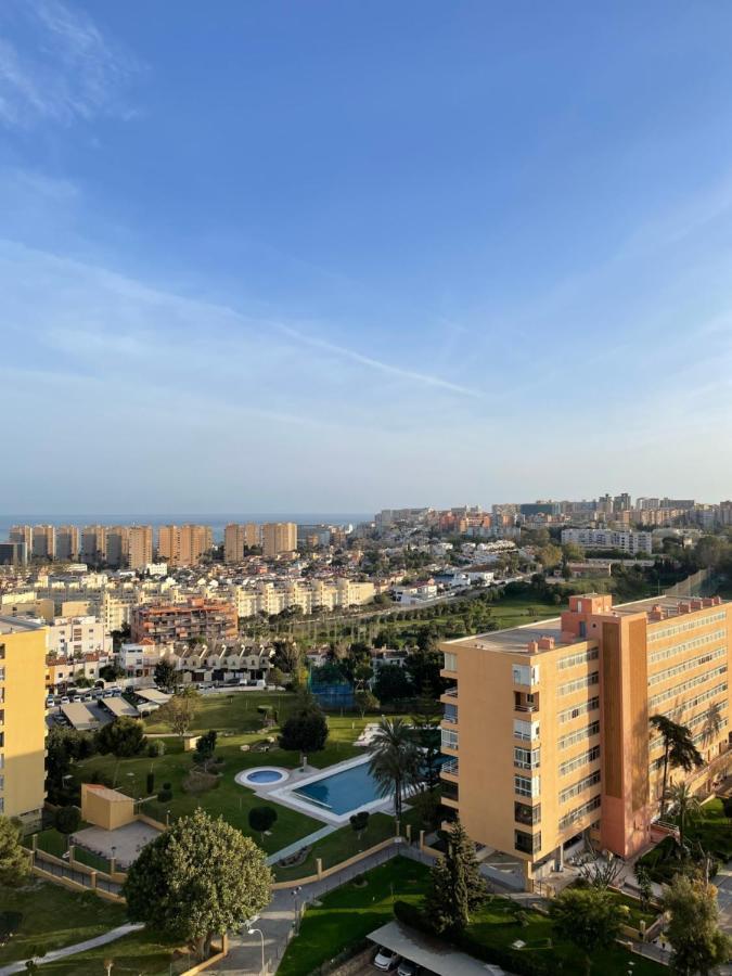 Apartamento La Torre 1337 Precioso, Moderno Y Con Piscina Torremolinos Dış mekan fotoğraf