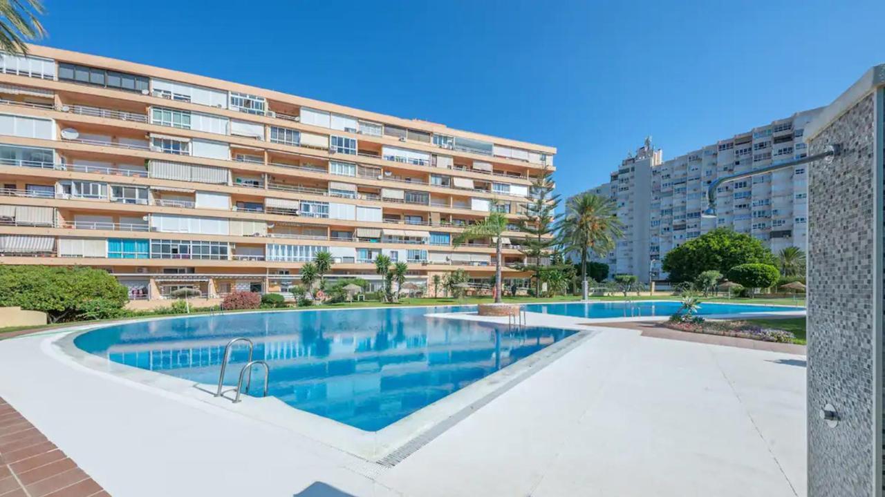 Apartamento La Torre 1337 Precioso, Moderno Y Con Piscina Torremolinos Dış mekan fotoğraf